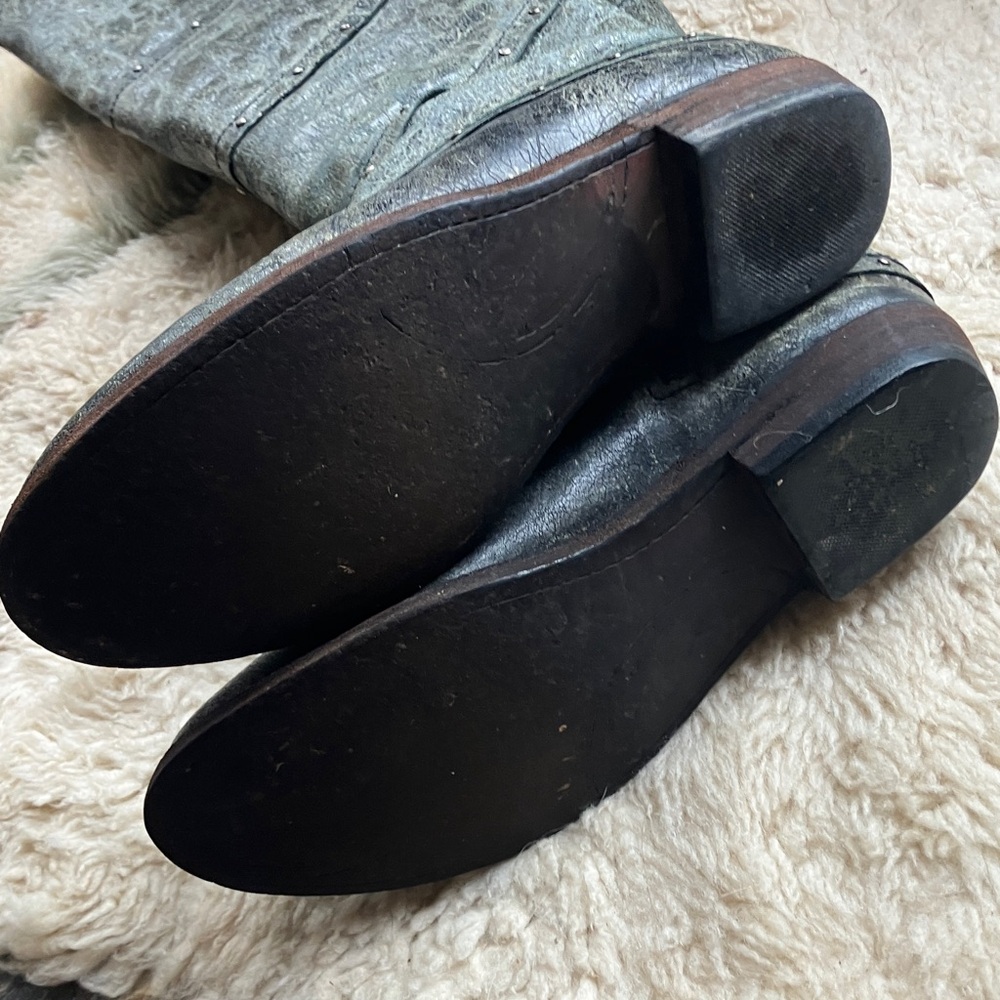 LIBERTY Black Distressed Green Tan knee boots - Picture 11 of 15